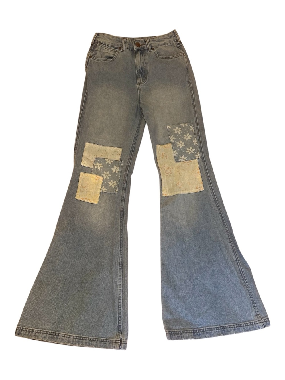 Wrangler + Billabong Women’s Vintage-Inspired Blue Patchwork Flare Jeans Size 27
